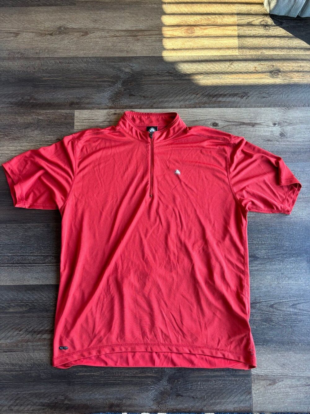 Nike ACG short sleeve quarter zip